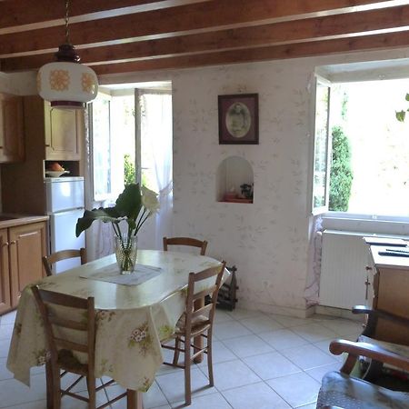Au Coeur De La Campagne - Gite Non Loins D'Annecy- A 17 Min D'Annecy - Tout Pret D'Aix Les Bains Saint-Girod Room photo
